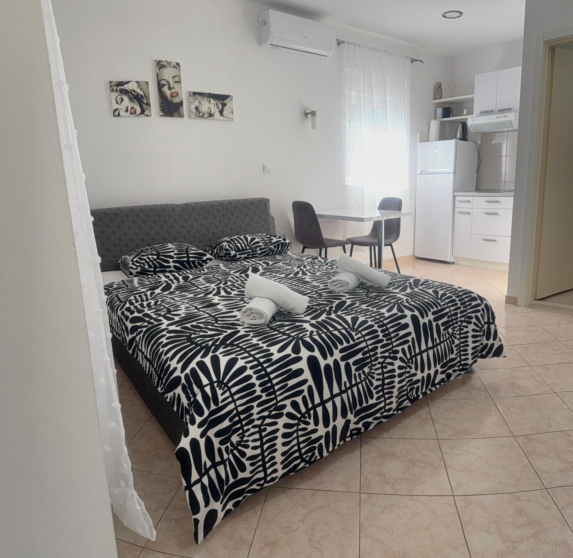 Villa Bubalo Omiš Eksteriør bilde
